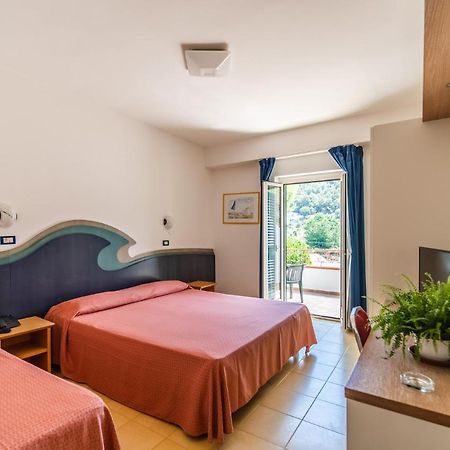 Hotel D'Amato Пескічі Екстер'єр фото