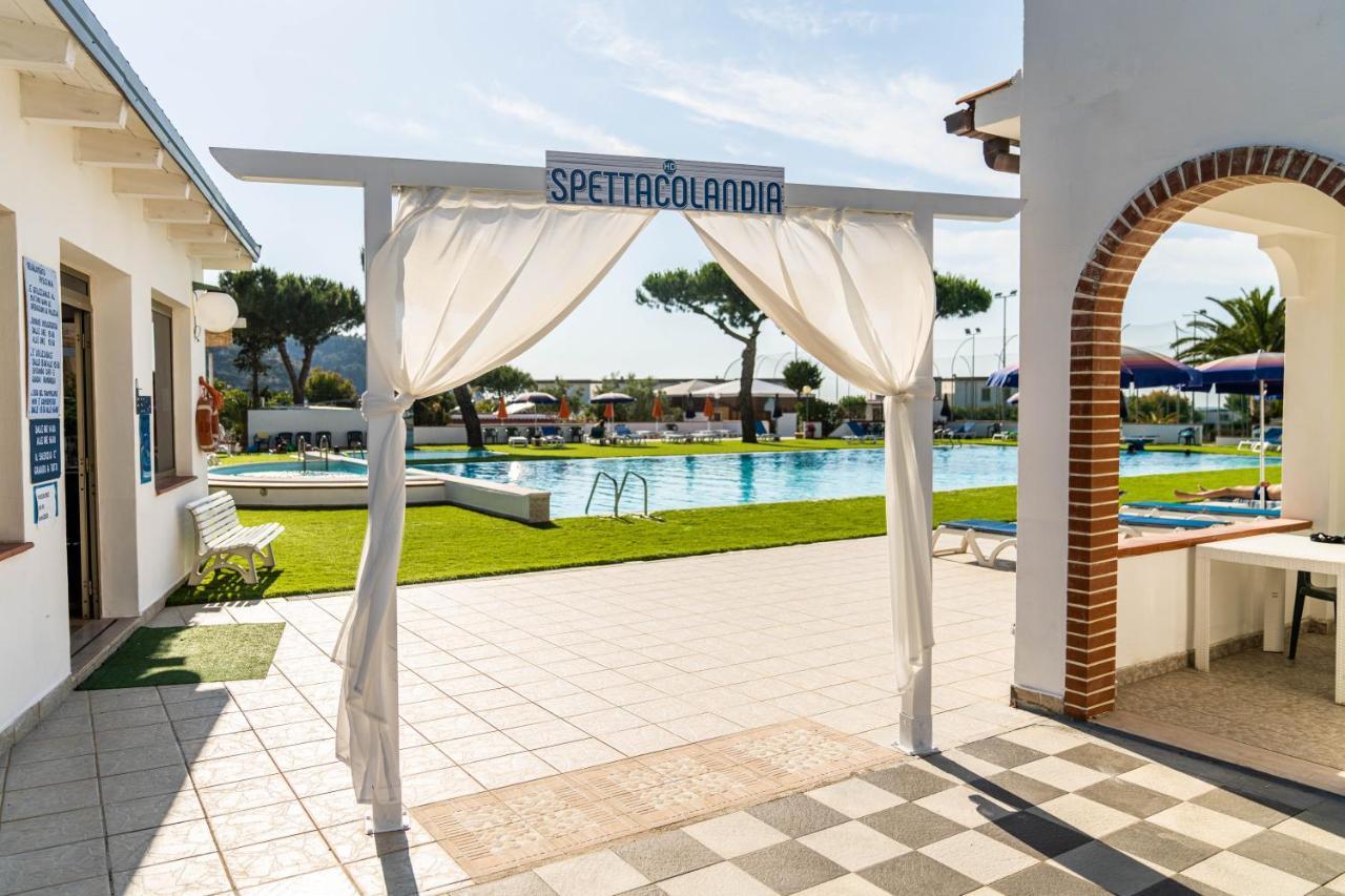 Hotel D'Amato Пескічі Екстер'єр фото
