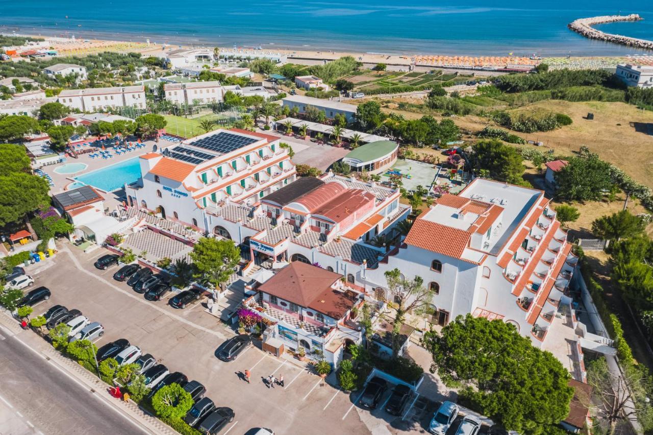 Hotel D'Amato Пескічі Екстер'єр фото