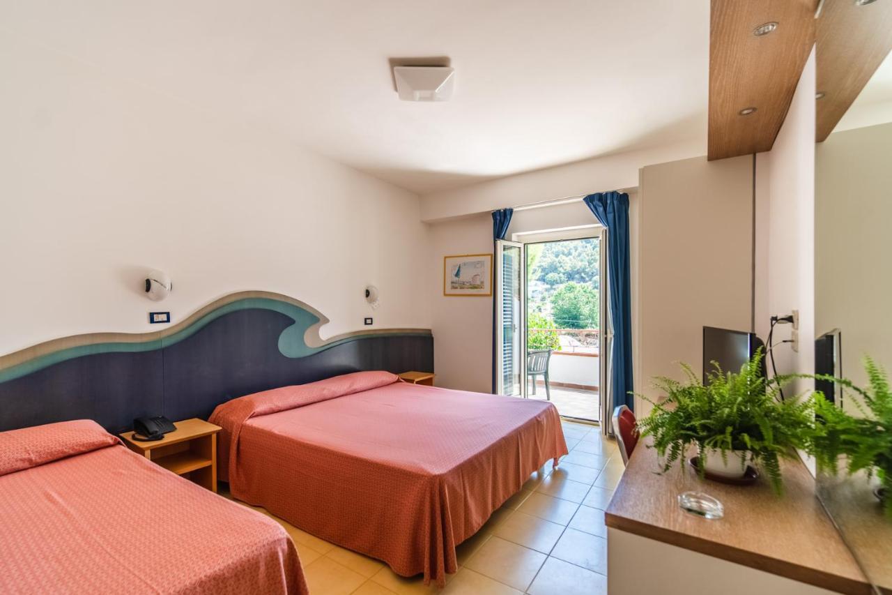 Hotel D'Amato Пескічі Екстер'єр фото